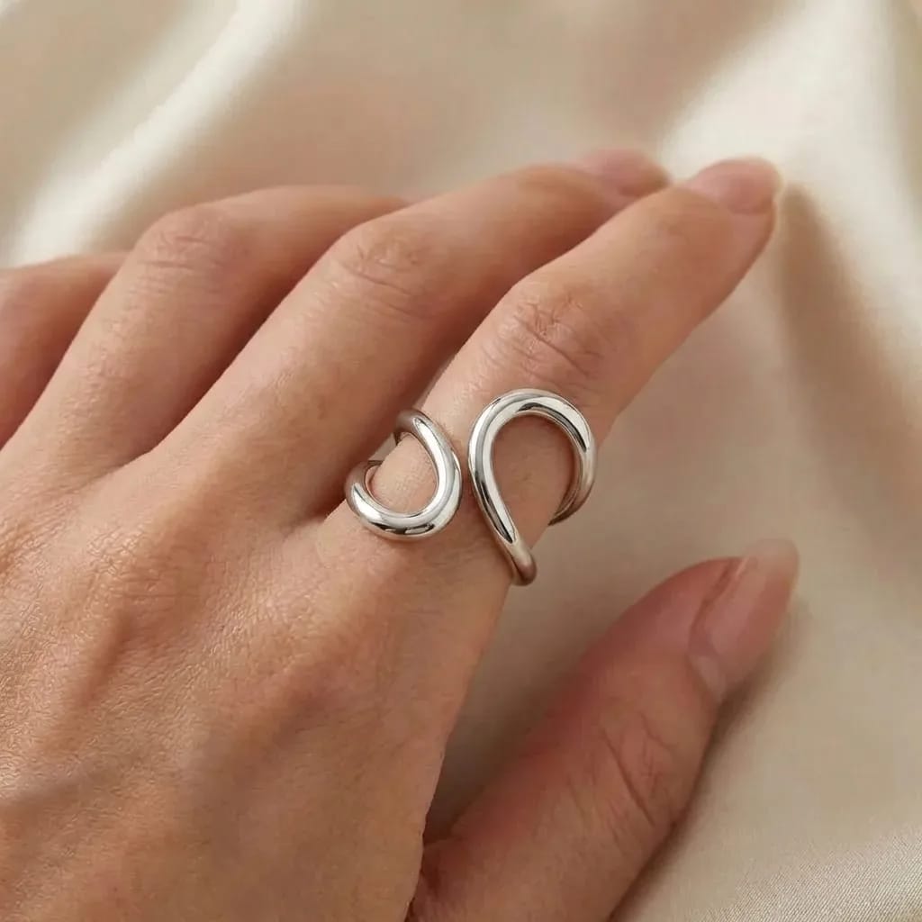 Infinity Twist Ring