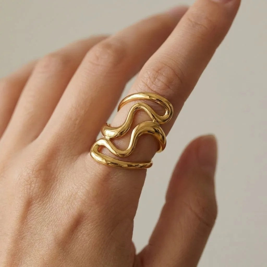 Gold Torsion Wave Ring