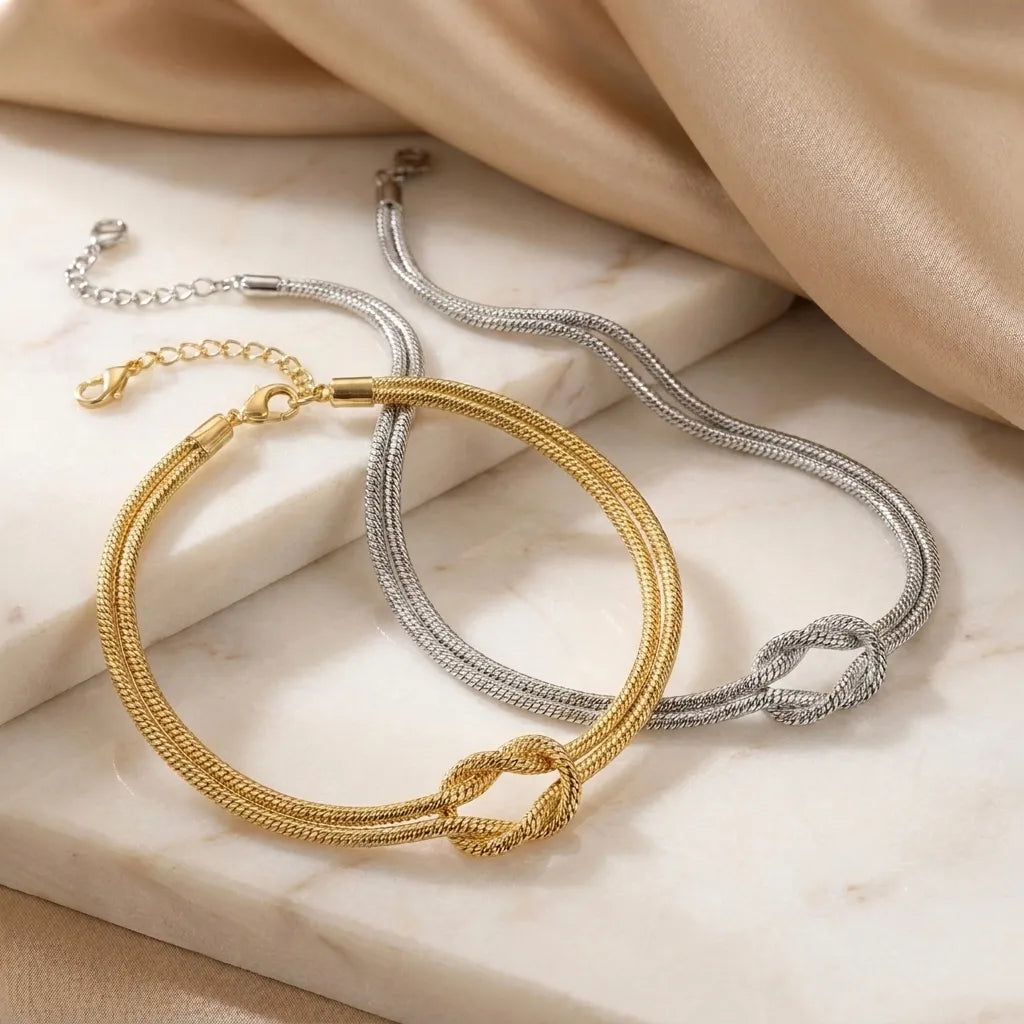 Beatriz | Golden knot bracelet duo